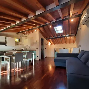 Sui Tetti Di Apartment