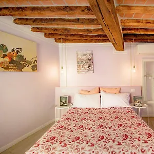  Apartment La Casa Del Vino