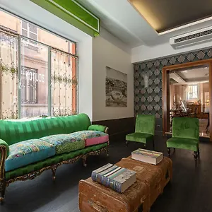 Hotel Button, Parma